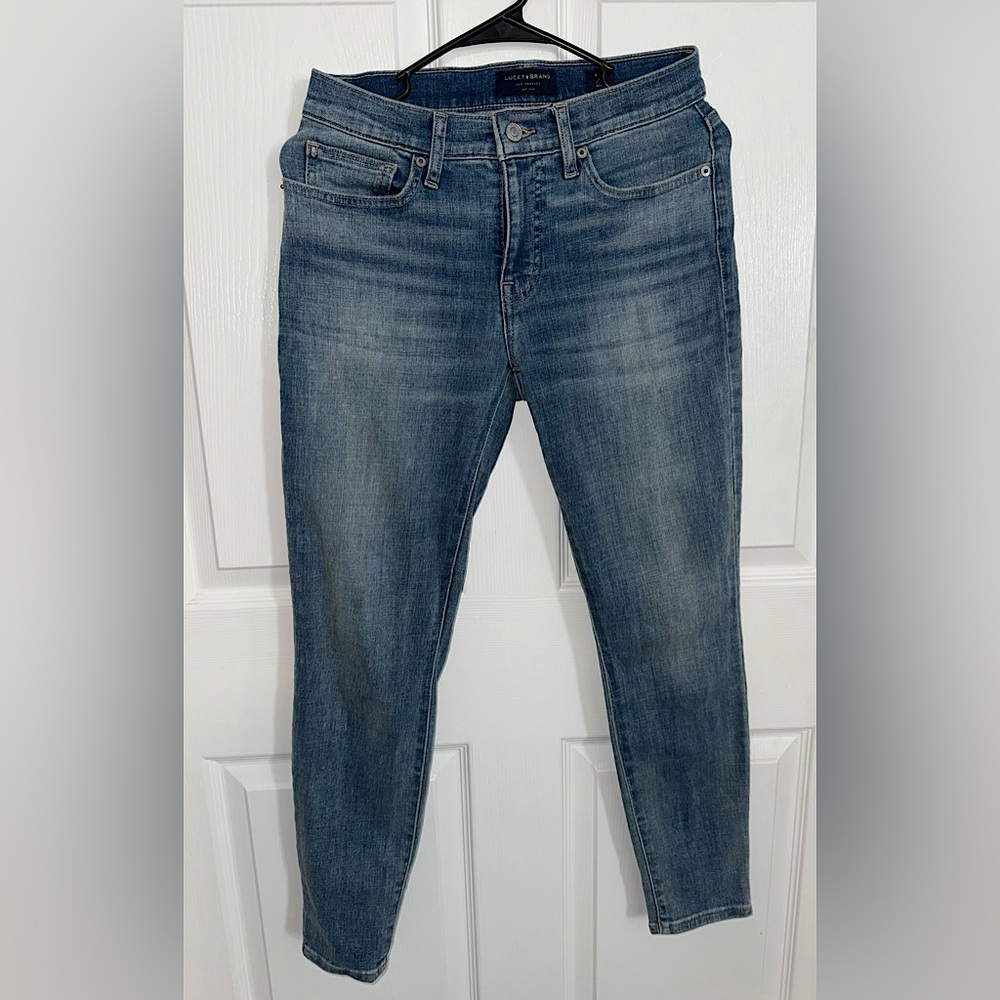Lucky Brand Ava Mid Rise Skinny Light Wash Jeans